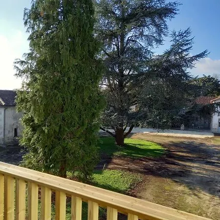 La Grelauderie 4 Apartment Saintes Exterior photo
